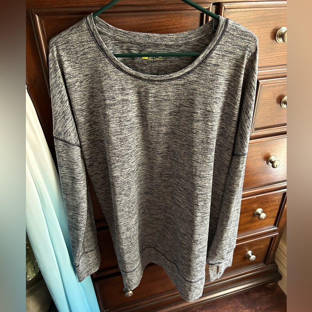 Xerison Women’s Active Long Sleeve